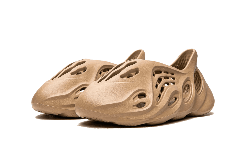 Yeezy Foam RNNR Mist - Image 1