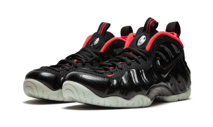 Nike Air Foamposite Pro Yeezy - Image 1