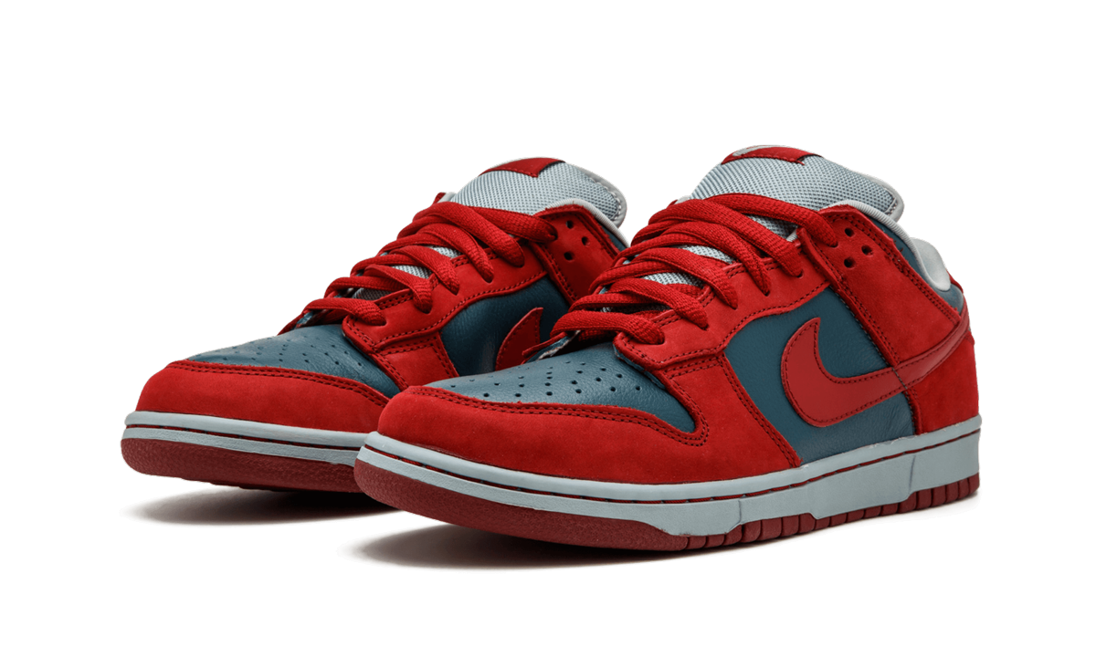Nike SB Dunk Low Shark - Image 1