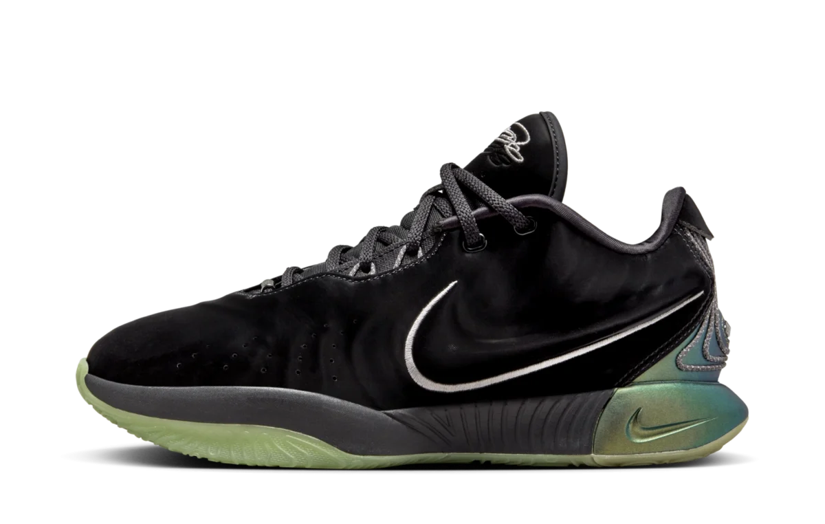 Nike LeBron 21 'Tahitian'