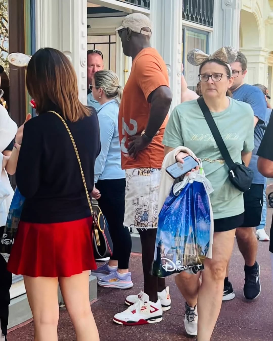 Beelden: @edsonbarbapapa / @zsneakerheadz