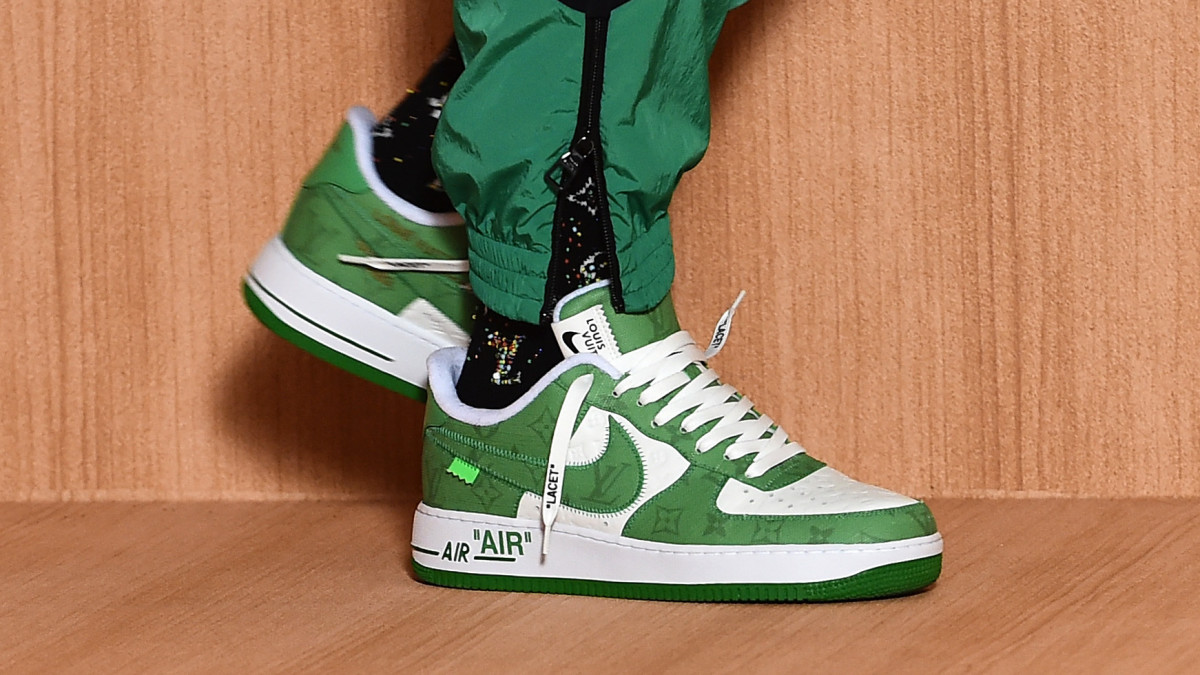 Virgil Abloh Debuts New Louis Vuitton x Nike Air Force 1 Spring/Summer 2022 | Complex